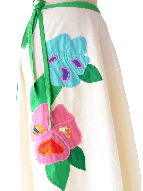 古着 ビンテージ 70s ロング スカート 花柄 総柄 クリーム ホワイト おとなかわいい】フランス買付け 60年代製 ベージュ X 花柄