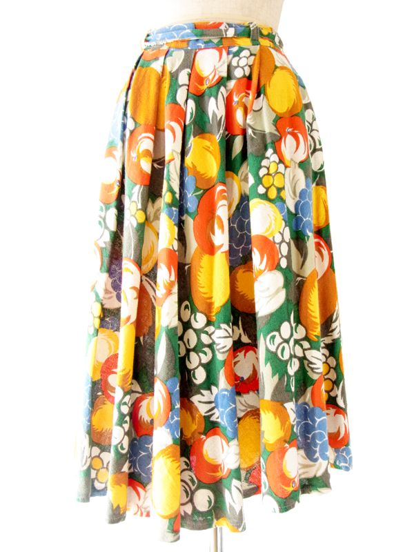 ヨーロッパ古着 ロンドン買い付け カラフル　フルーツ柄 ヴィンテージスカート : 09UK464