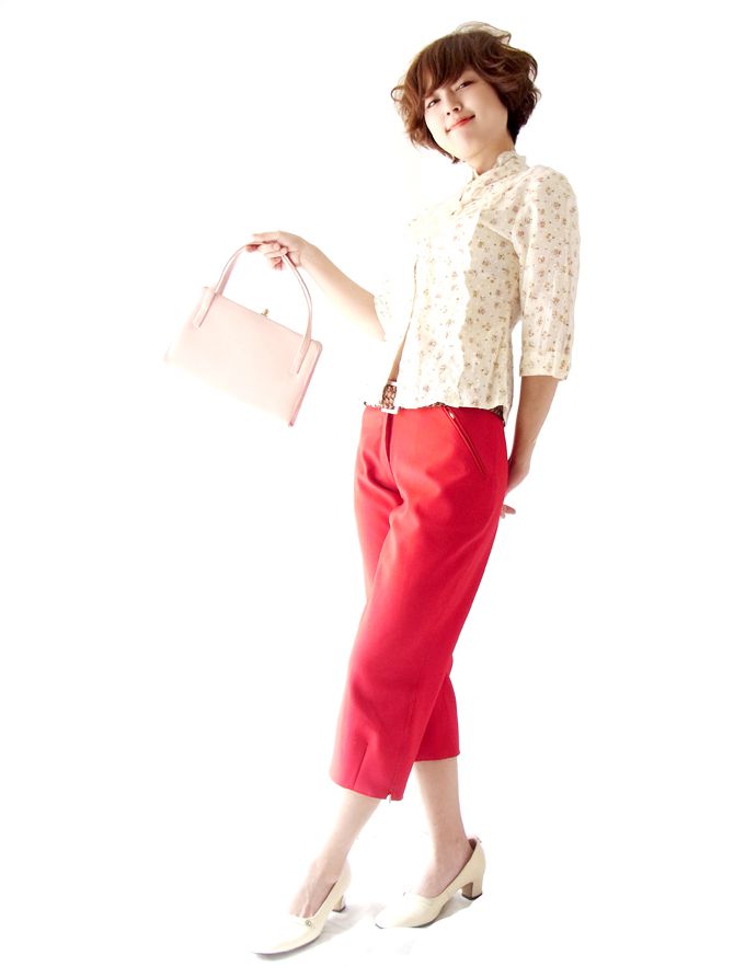 ヨーロッパ古着 フランス買い付け アイボリー x ドット・小花柄 x レースフリル 7分袖 ブラウス 11PO74
