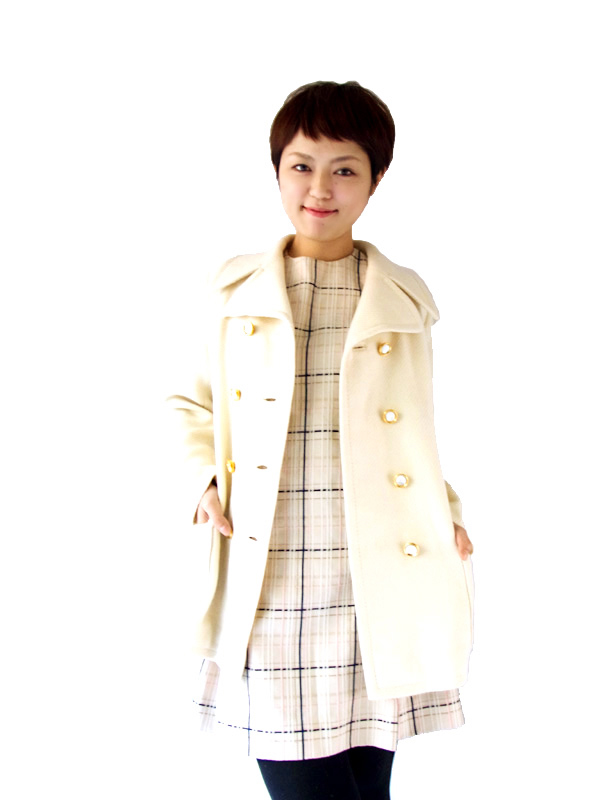 ロンドン買い付け　ヴィンテージ　アイボリー ウール　コート:古着 12BS319