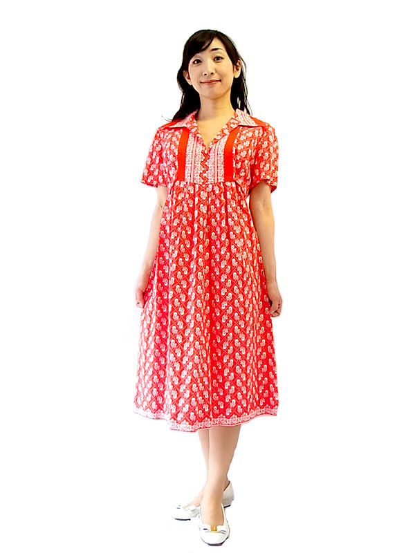 かわいらしい花柄が夏にぴったり♪美しいラインも素敵なヴィンテージサマーワンピの逸品