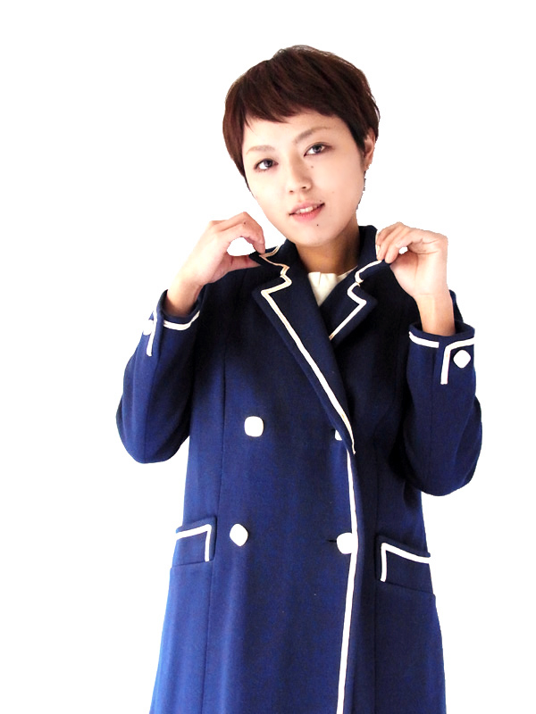 美しいロイヤルブルーのエレガントなライン♪映画に出てきそうなフランス買付けウールコート