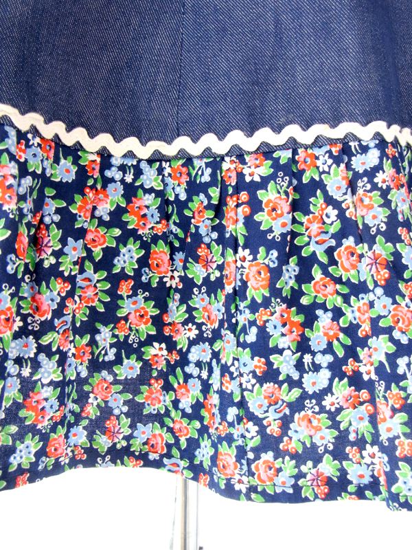 ヨーロッパ古着　フランス買い付け ６０年代製 花柄 x 山道テープ ヴィンテージ デニム ワンピース : 13FC207