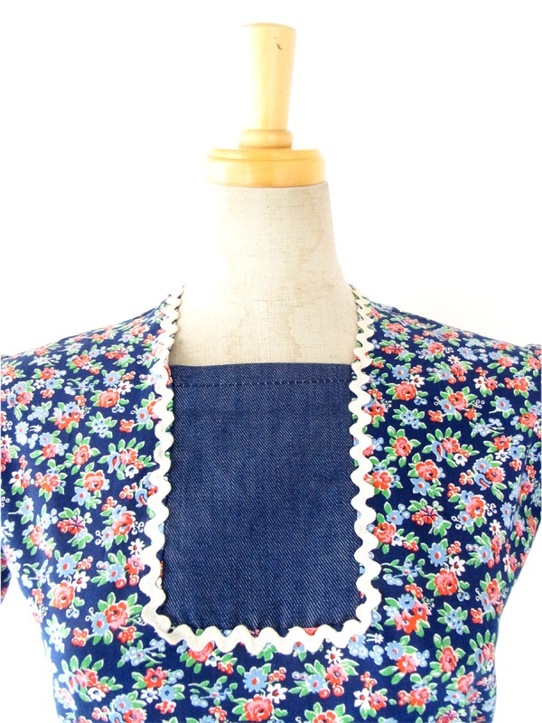 ヨーロッパ古着　フランス買い付け ６０年代製 花柄 x 山道テープ ヴィンテージ デニム ワンピース : 13FC207