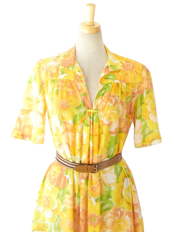 ヨーロッパ古着 フランス買い付け　６０年代製 ブライトイエロー 花柄プリント ヴィンテージ ワンピース 13FC306