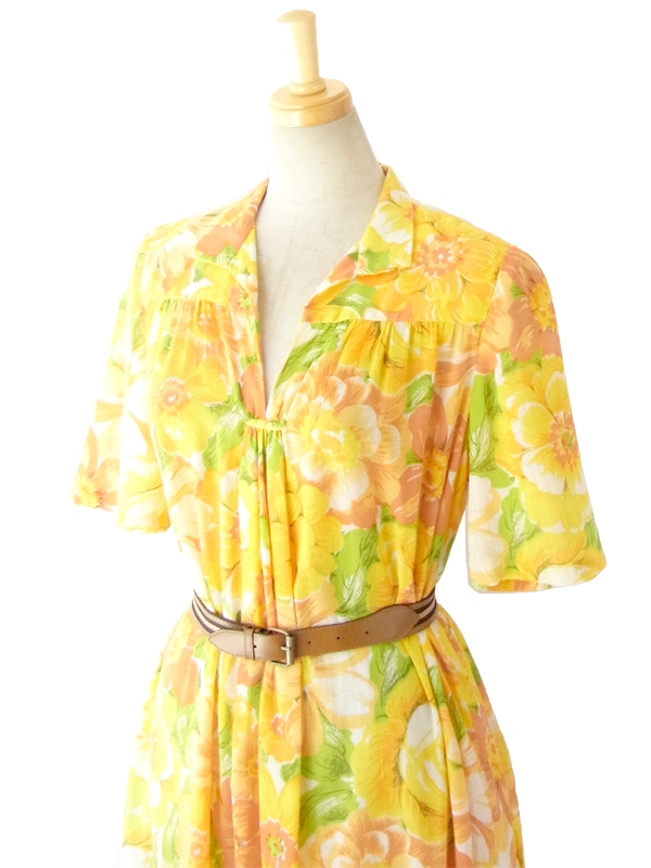 ヨーロッパ古着 フランス買い付け　６０年代製 ブライトイエロー 花柄プリント ヴィンテージ ワンピース 13FC306