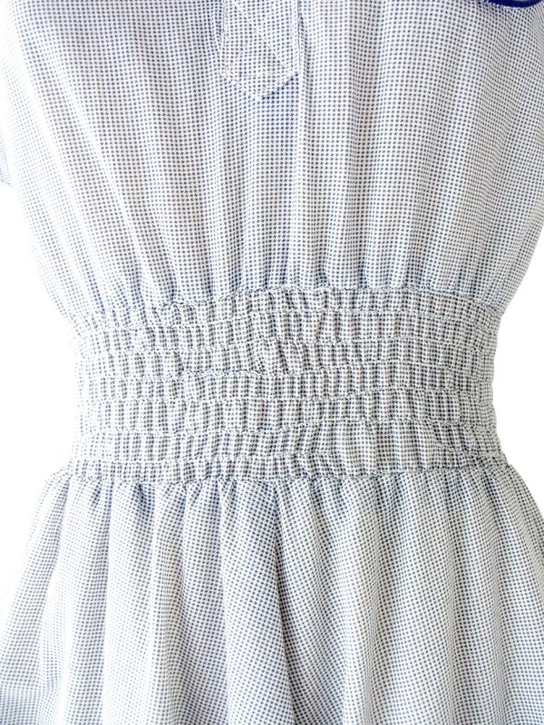 ヨーロッパ古着 フランス製 ホワイト X ブルー 千鳥格子風プリント　 ヴィンテージ　ワンピース :　13FC411