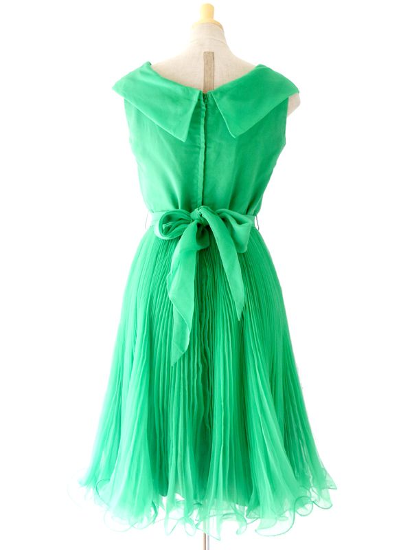 ヨーロッパ古着 フランス買い付け グリーン X アコーディオンプリーツ ヴィンテージ　ワンピース :　13FC425