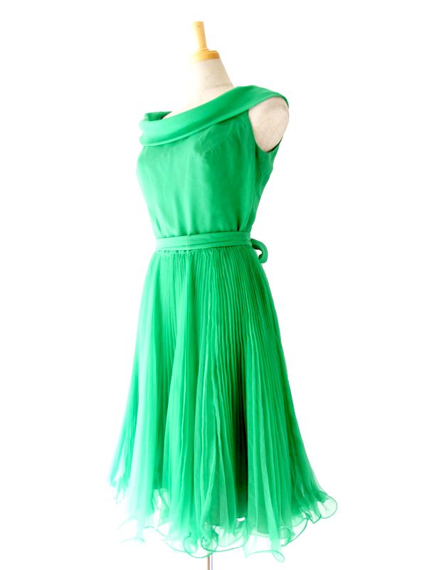 ヨーロッパ古着 フランス買い付け グリーン X アコーディオンプリーツ ヴィンテージ　ワンピース :　13FC425