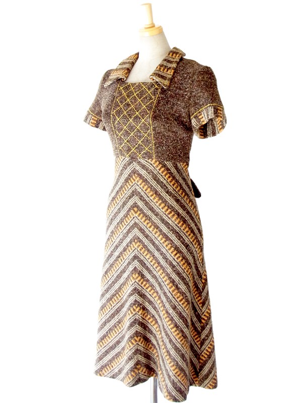 ヨーロッパ古着 フランス買い付け ブラウン X イエロー アーガイル デザインステッチ　ヴィンテージ ワンピース : 13FC616