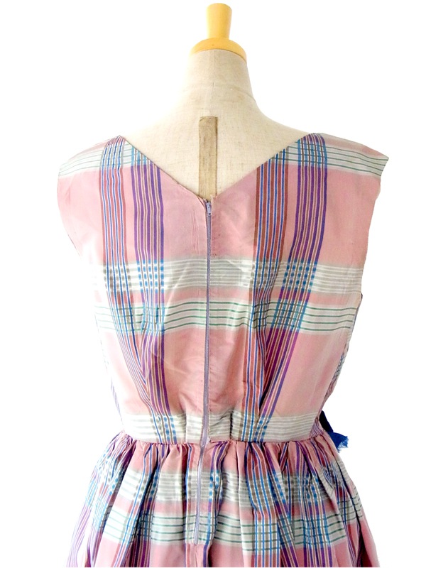 ヨーロッパ古着 フランス買い付け グリーン X ホワイト水玉　パフスリーブ コーデュロイワンピース 13FC606