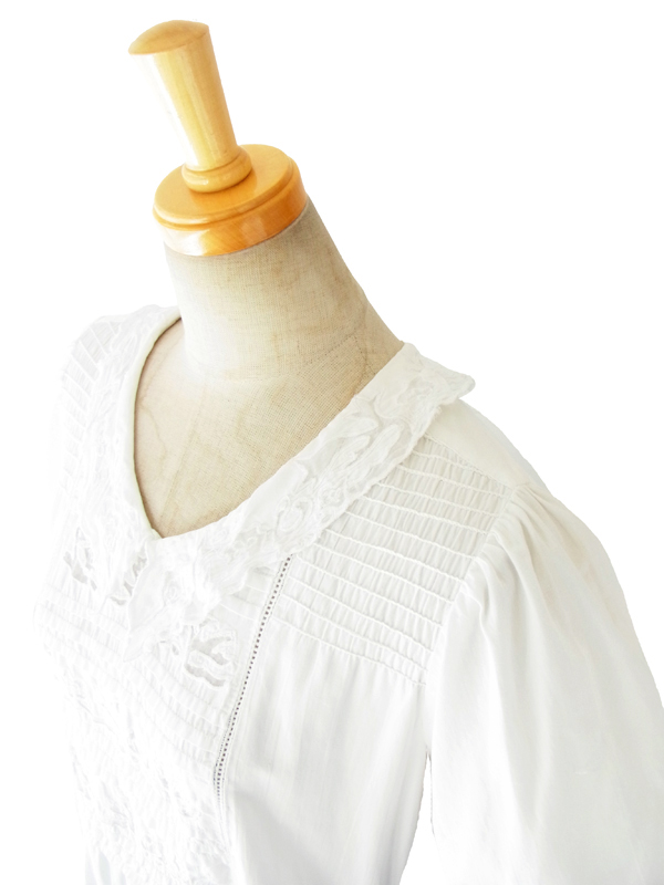 ヨーロッパ古着 フランス買い付け ホワイト 花透かし模様 アンティークデザイン ワンピース 14FC419