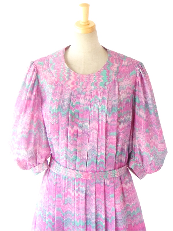 ６０年代フランス製 ピンク 水色 波模様 ゴールドラメ糸入り　レトロデザイン プリーツ ワンピース 14FC429