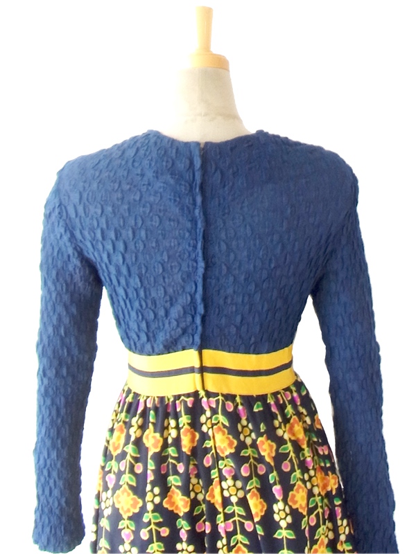 フランス買付 ６０年代製 ブルー ・イエロー レトロ花柄 ウェストにかわいいリボン マキシワンピース 14FC435