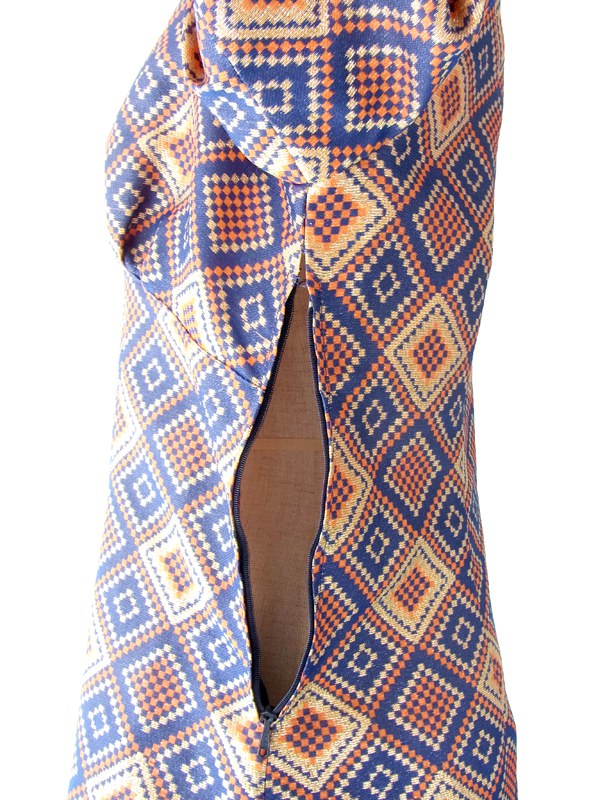 フランス買付 ６０年代製 ゴールド・ブルー・オレンジ レトロスクエアパターン マキシワンピース 14FC437