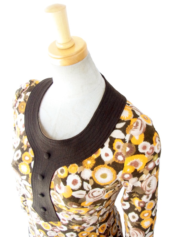 ヨーロッパ古着 フランス買い付け ６０年代製 ブラン・オレンジ 花柄 ヴィンテージ レトロ ウール ワンピース 14FC516