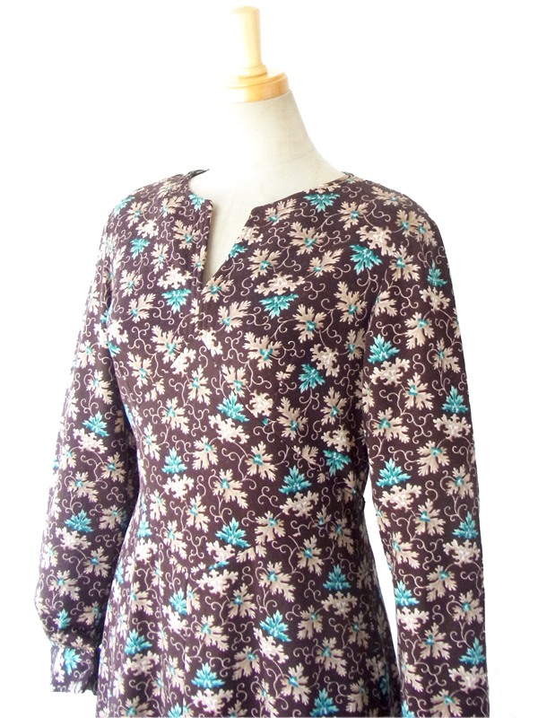 ヨーロッパ古着 フランス買い付け ダークブラウン X ミントブルー オーメント柄 ヴィンテージ レトロワンピース 14FC516