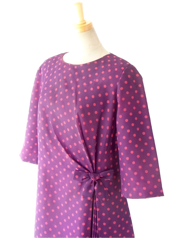 ヨーロッパ古着 ６０年代製 パープル X ピンク水玉 プリーツデザイン リボン付き ヴィンテージ ワンピース 14FC533