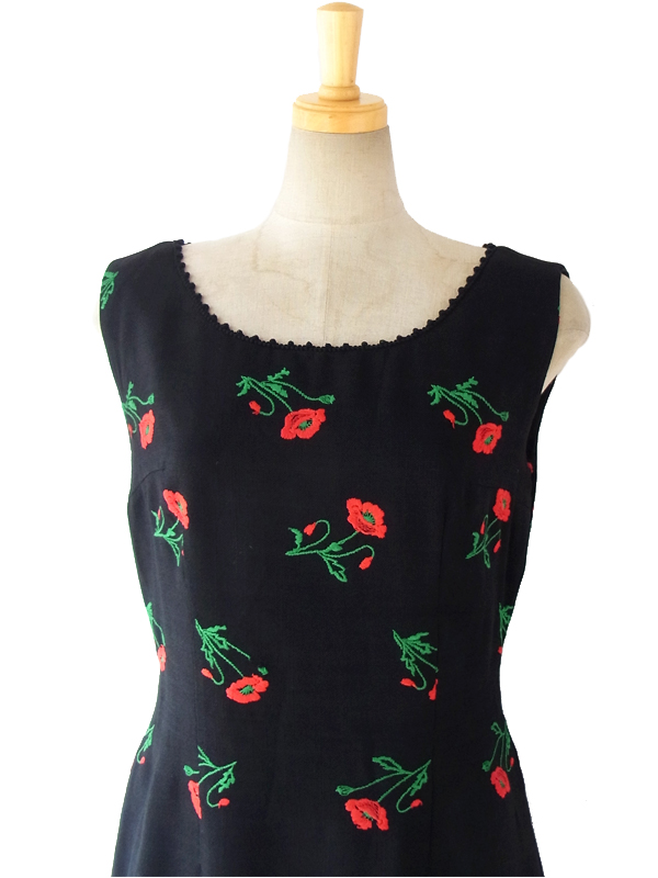 【送料無料】ロンドン買い付け 60年代製 ブラック X レッド 薔薇刺繍 ヴィンテージ ワンピース 15BS049【ヨーロッパ古着】