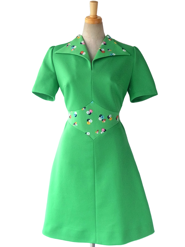 レキップ ヨシエイナバ ロングワンピース 半袖 襟付き 花柄 グリーン