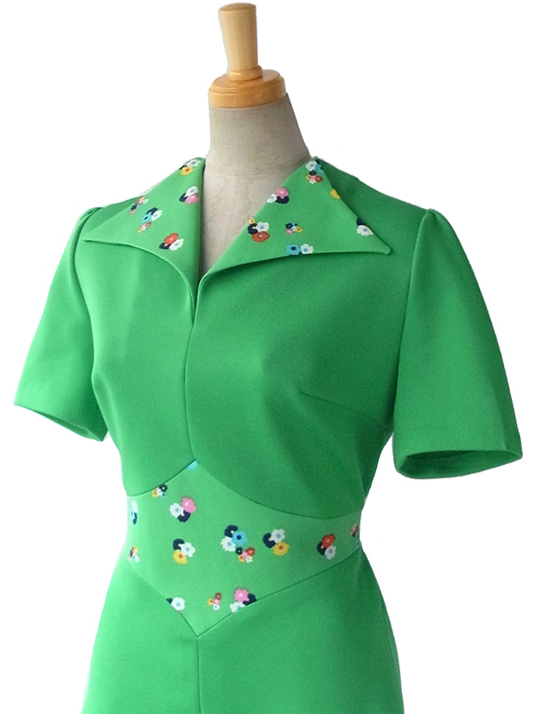 ヨーロッパ古着 ロンドン買い付け 60年代製 グリーン X 花柄生地切り返し レトロ ワンピース 15BS410