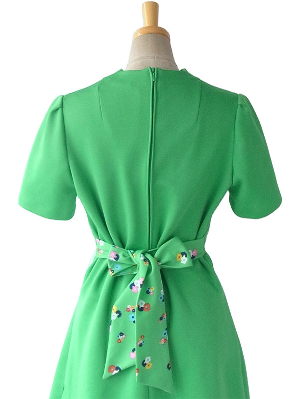 ヨーロッパ古着 ロンドン買い付け 60年代製 グリーン X 花柄生地切り返し レトロ ワンピース 15BS410