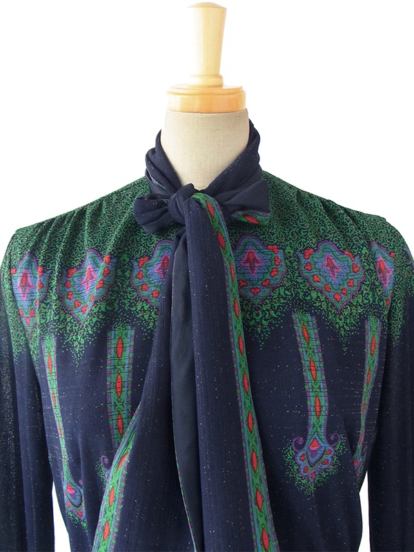 【送料無料】ロンドン買い付け ６０年代製 ゴールドラメ入りブルー × レトロ柄 ボウタイ ワンピース 15BS421【ヨーロッパ古着】