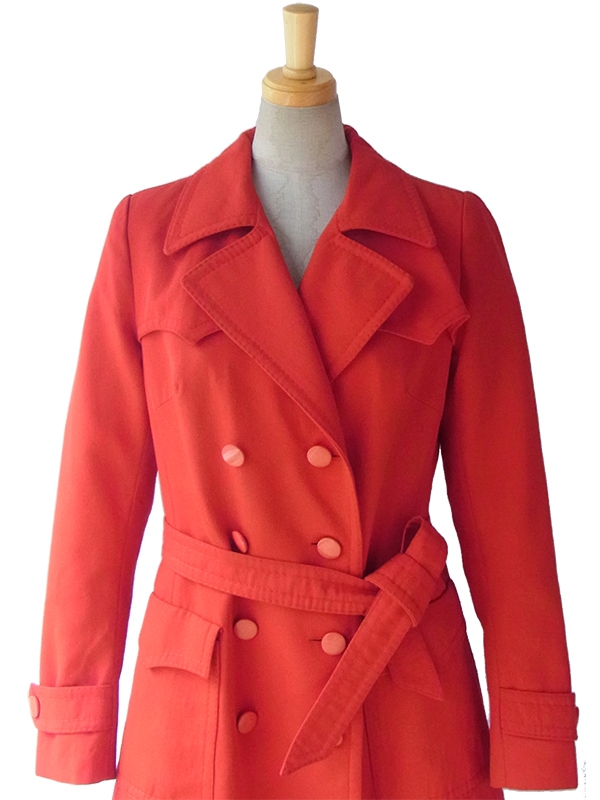 【送料無料】ロンドン買付 ６０年代製 レッド X 共布ベルト付き レトロデザイン トレンチ コート 15BS433【ヨーロッパ古着】