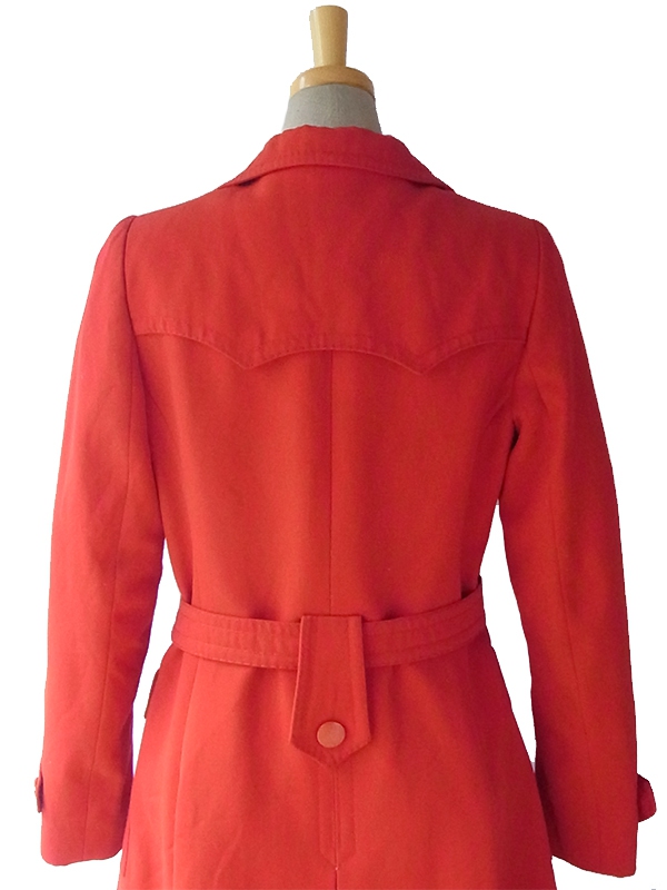 【送料無料】ロンドン買付 ６０年代製 レッド X 共布ベルト付き レトロデザイン トレンチ コート 15BS433【ヨーロッパ古着】