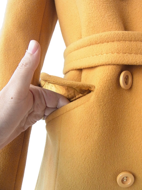 【送料無料】ロンドン買付 ６０年代製 マスタードイエロー X 共布ベルト付き ヴィンテージ メルトンコート 15BS436【ヨーロッパ古着】