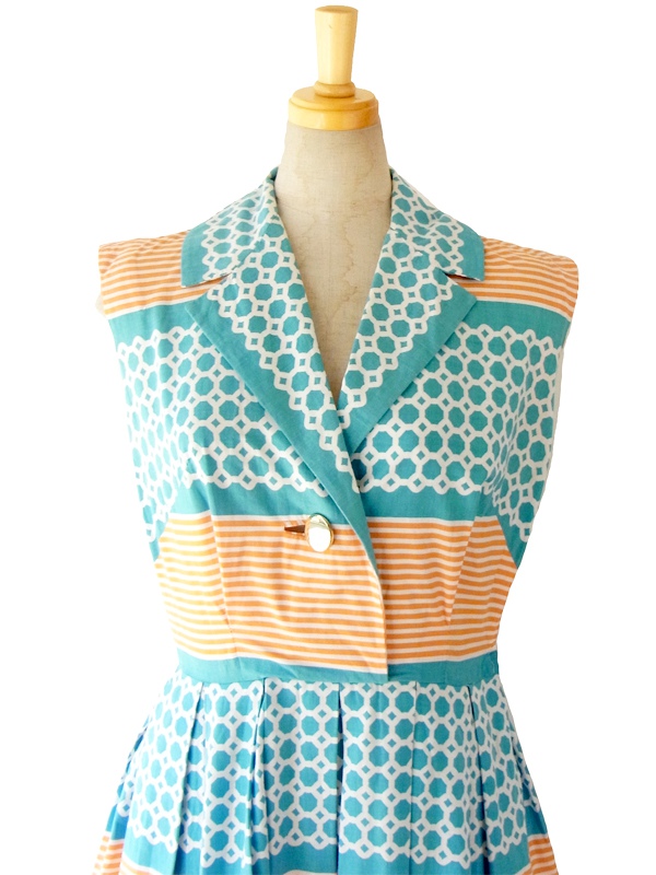 ヨーロッパ古着 フランス買い付け 60年代製 水色 X オレンジ レトロテキスタイル ボックスプリーツ ワンピース 15FC102