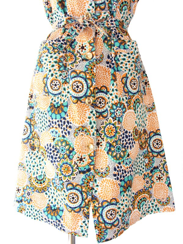 ヨーロッパ古着 フランス買い付け 60年代製 ホワイトXオレンジ・水色・ブルー 花柄モチーフ レトロプリント ワンピース 15FC103