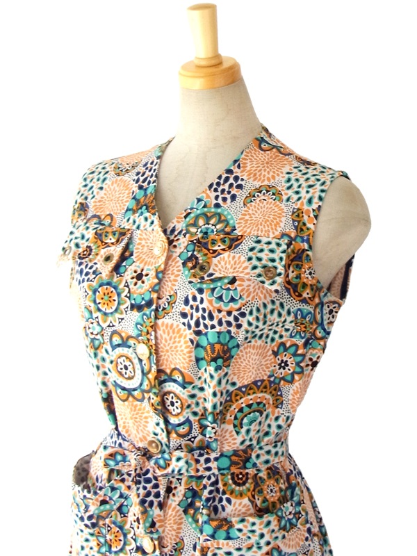 ヨーロッパ古着 フランス買い付け 60年代製 ホワイトXオレンジ・水色・ブルー 花柄モチーフ レトロプリント ワンピース 15FC103