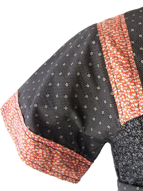 ヨーロッパ古着 フランス買い付け ６０年代製 ブラック X ホワイト 小花柄 花柄生地切替 フォークロア ワンピース 15FC111