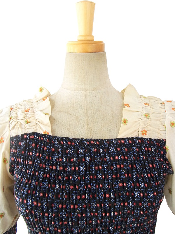 ヨーロッパ古着 フランス買い付け 60年代製 ベージュ X ネイビー 生地切替 花柄刺繍 ふんわり ワンピース 15FC232