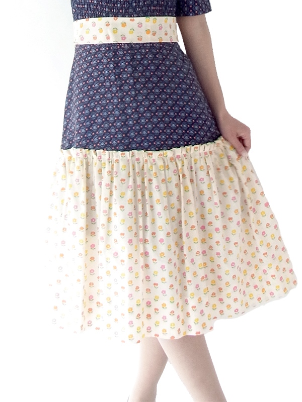 ヨーロッパ古着 フランス買い付け 60年代製 ベージュ X ネイビー 生地切替 花柄刺繍 ふんわり ワンピース 15FC232