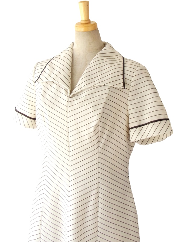 ヨーロッパ古着 ロンドン買い付け 70年代製 ホワイト X ブラウン バイアス ステッチ ヴィンテージ ワンピース 15OM010