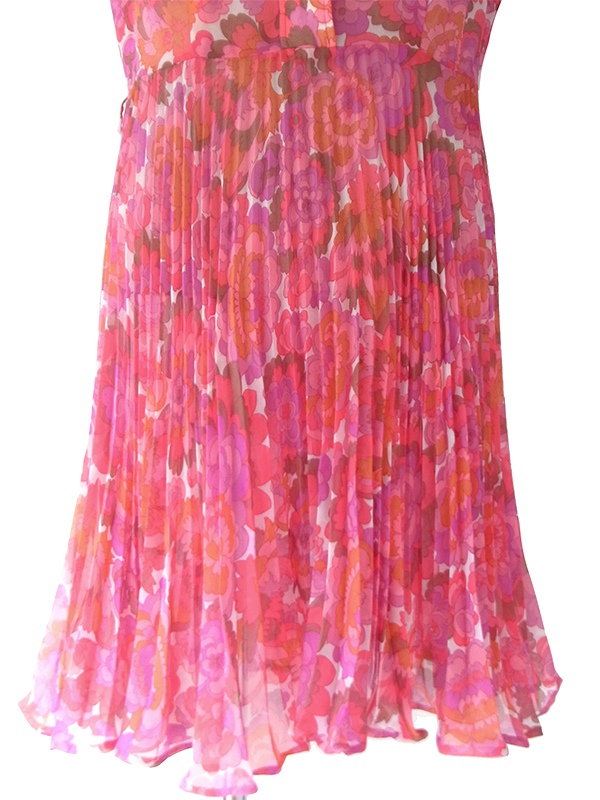 ヨーロッパ古着 ロンドン買い付け 60年代製 ピンク X パープル シフォン生地 レトロ花柄 プリーツ ワンピース 16BS203