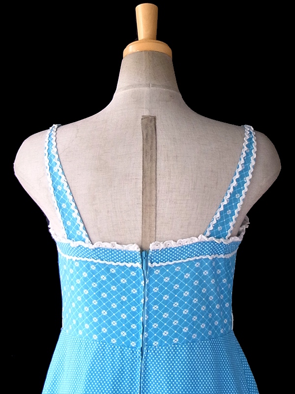 【送料無料】ロンドン買い付け 水色 X ホワイト 水玉・花柄 山道テープ ストラップ ワンピース 16BS208【ヨーロッパ古着】