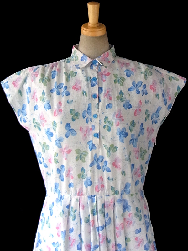 ヨーロッパ古着 ロンドン買い付け 60年代製 ホワイト X 水色・ピンク 花柄 ヴィンテージ ワンピース 16BS210