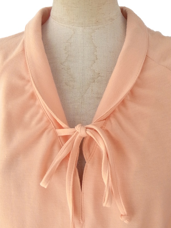 ヨーロッパ古着 ロンドン買い付け 70年代製 アプリコット X リボン紐・デザインベルト付き レトロ ワンピース 16BS216