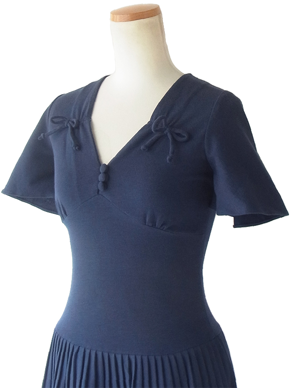 ヨーロッパ古着 ロンドン買い付け 60年代製 ネイビー X レトロデザイン デッドストック ワンピース 16BS217