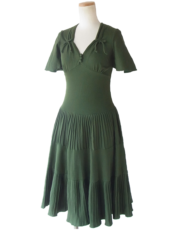 ヨーロッパ古着 ロンドン買い付け 60年代製 モスグリーン X レトロデザイン デッドストック ワンピース 16BS220