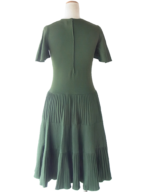 ヨーロッパ古着 ロンドン買い付け 60年代製 モスグリーン X レトロデザイン デッドストック ワンピース 16BS220