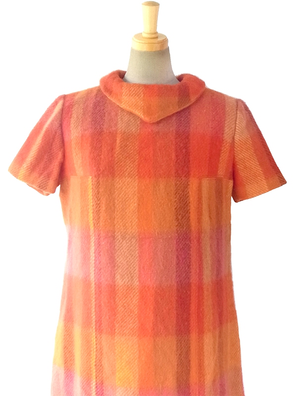 ヨーロッパ古着 ロンドン買い付け 60年代製 レッド X オレンジ ブロックチェック かわいい襟 ウール ワンピース 16BS302