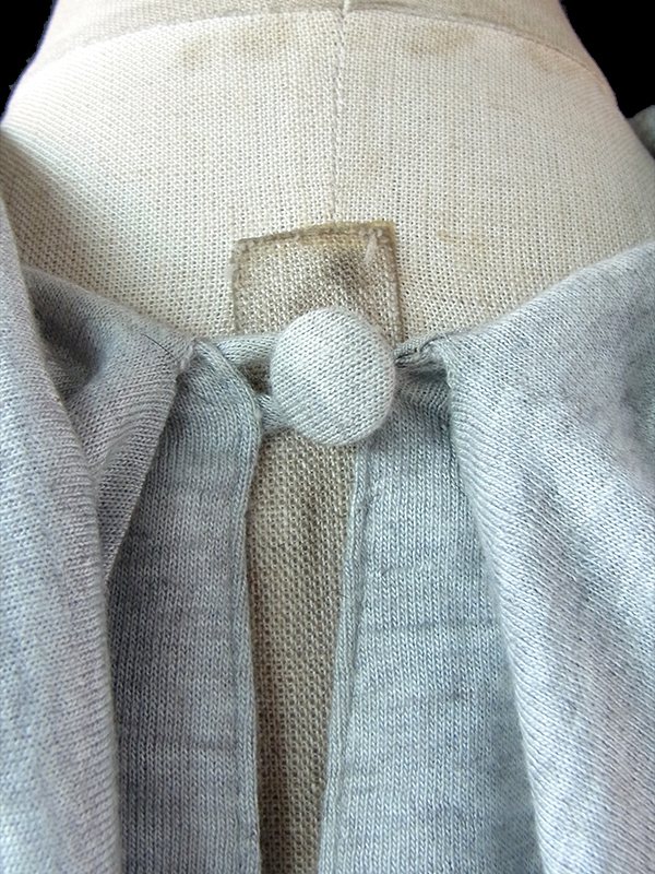 ヨーロッパ古着 ロンドン買い付け Betty Barclay 70年代製 グレイ X 後襟リボン レトロ ワンピース 16BS403