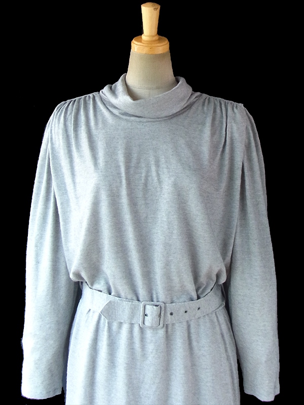 ヨーロッパ古着 ロンドン買い付け Betty Barclay 70年代製 グレイ X 後襟リボン レトロ ワンピース 16BS403