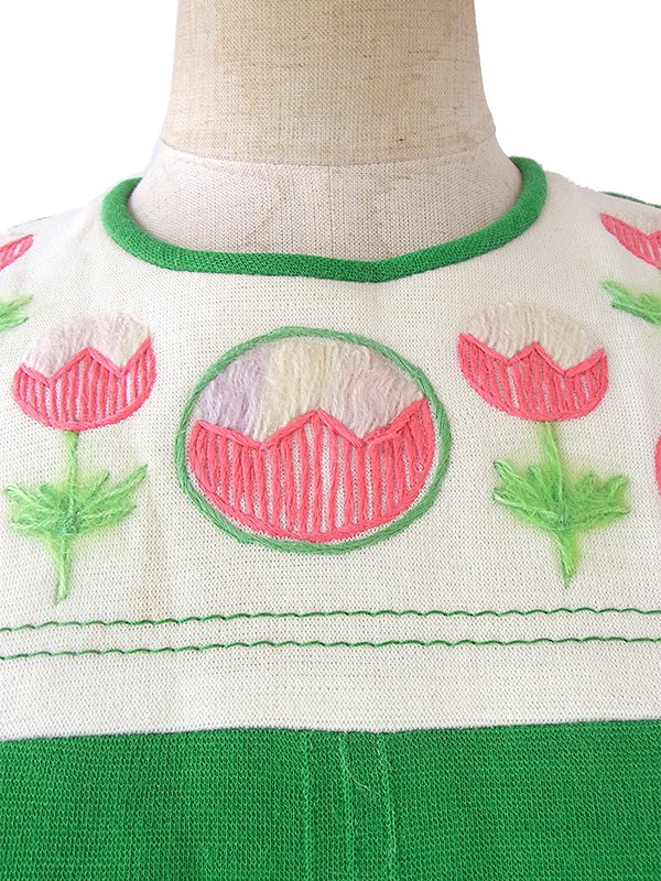 ヨーロッパ古着 ロンドン買い付け 60年代製 グリーン X オフホワイト ピンク 花柄刺繍 レトロ ワンピース 16BS414