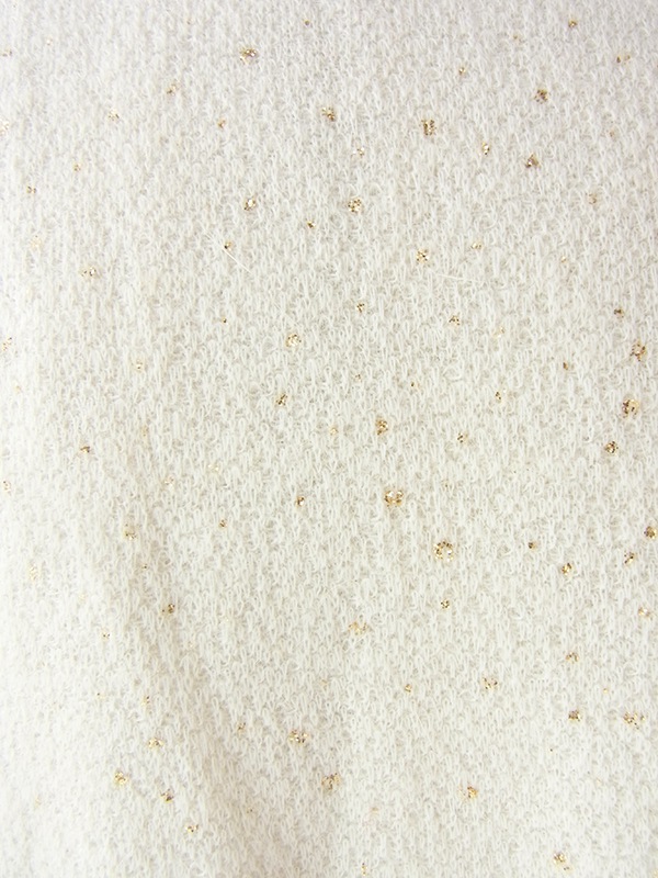 ヨーロッパ古着 ロンドン買い付け 70年代製 オフホワイト X ゴールド ラメ 共布ベルト付き ヴィンテージ ワンピース 16BS415