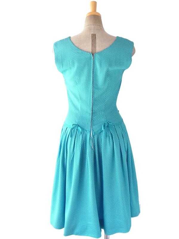 ヨーロッパ古着 フランス買い付け 60年代製 水色 X ホワイト ピンドット リボン付き ヴィンテージ ワンピース 16FC202